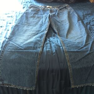 Universal Thread Mid Rise 90s Baggy Jeans in Medium Blue